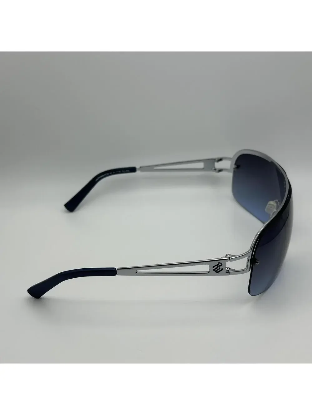Rocawear Silver Wraparound Sunglasses Blue Gradient Lenses